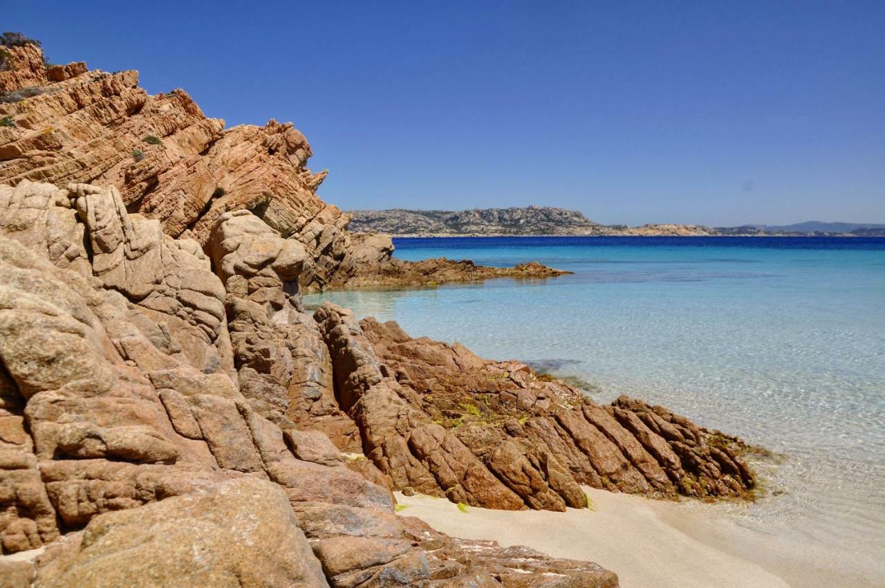 Casa Duminicheddha, Mare E Relax In Gallura Bassacutena Luaran gambar
