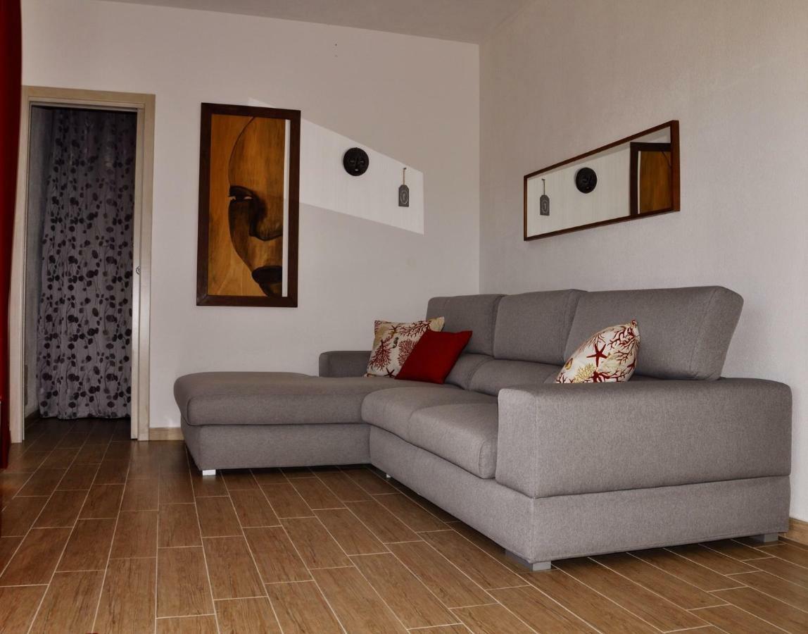 Casa Duminicheddha, Mare E Relax In Gallura Bassacutena Luaran gambar